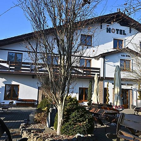 Hotel Sjesta Mikolow Ngoại thất bức ảnh