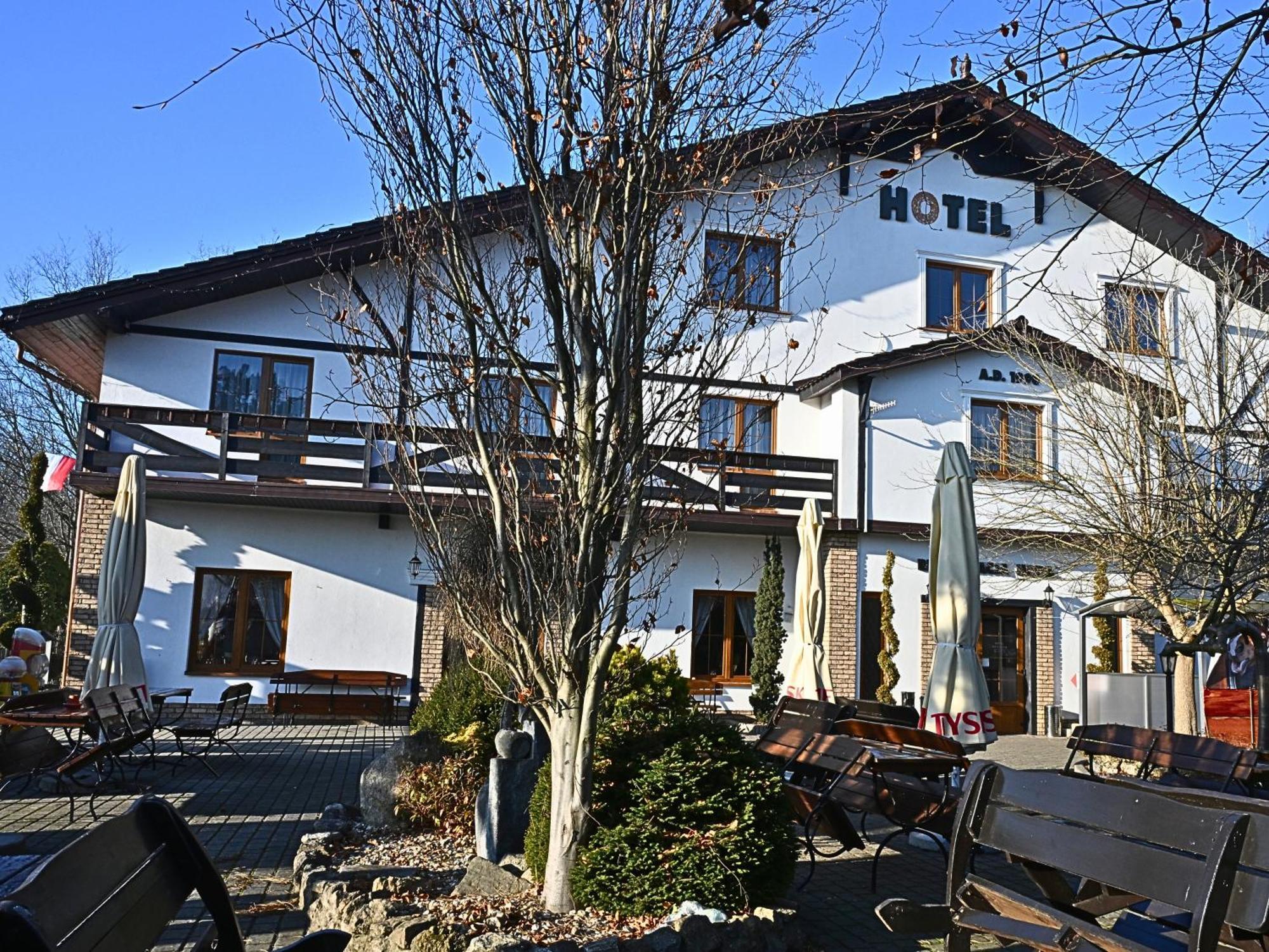 Hotel Sjesta Mikolow Ngoại thất bức ảnh